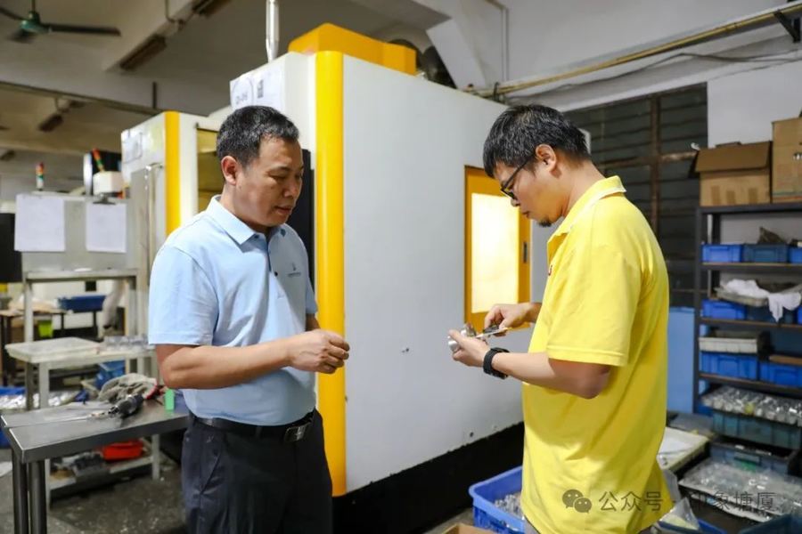 Guangdong Shuangxin Precision Components Co.,ltd
